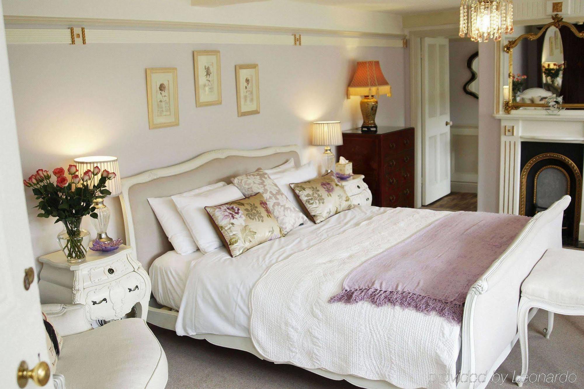Lichfield Aparthotel Екстер'єр фото