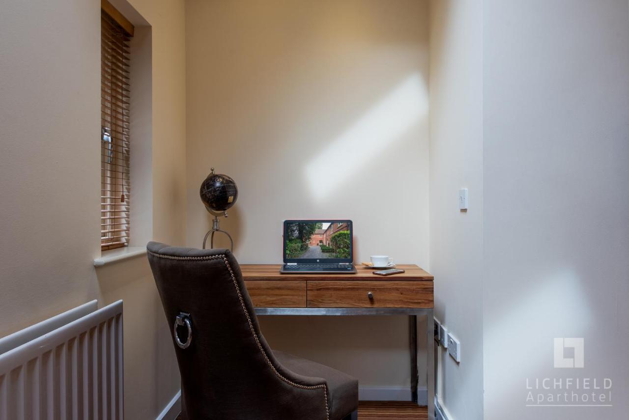 Lichfield Aparthotel Екстер'єр фото